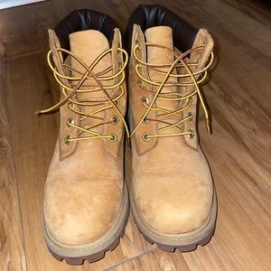 Size 4 kids Timberland boots.